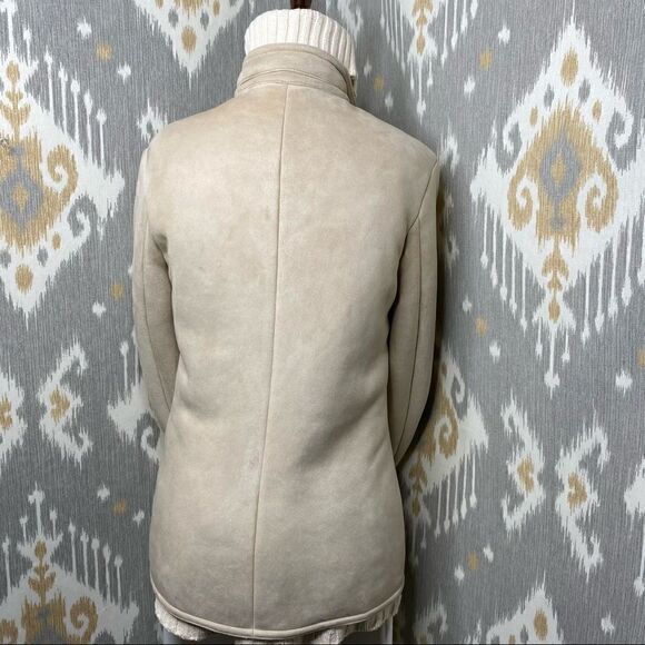 Ralph Lauren Fawn Lamb Shearling & Tortoise Shell Military Inspired Jacket - Picture 9 of 16